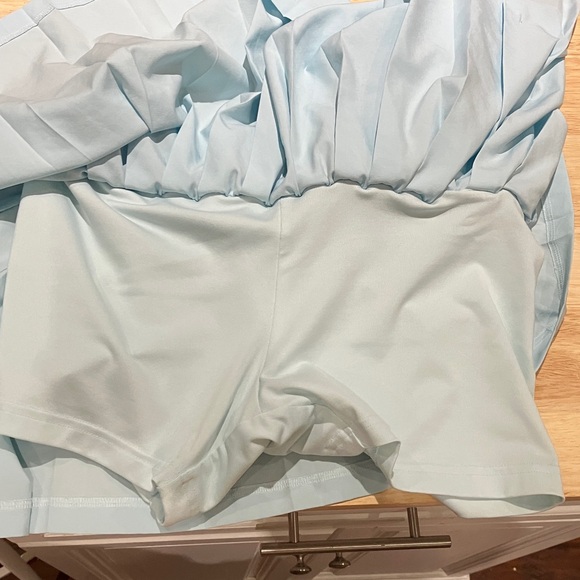 Adidas Skort size L tennis golf - Picture 4 of 4